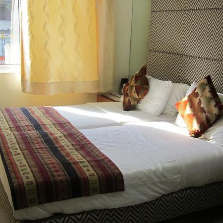 Empire Hotel Bombaj Pokój zdjęcie